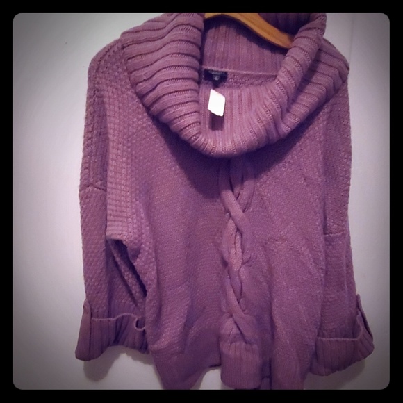 Talbots Sweaters - Talbots sweater size L